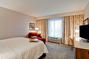 Hampton Inn & Suites Detroit/Troy