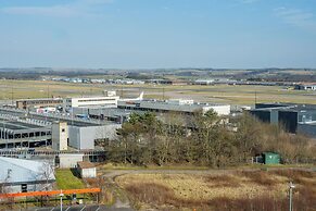 Holiday Inn Express Aberdeen Airport by IHG