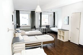 Station Hostel For Backpackers