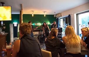 Station Hostel For Backpackers