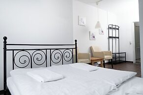 Station Hostel For Backpackers