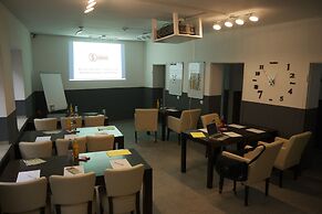 Station Hostel For Backpackers