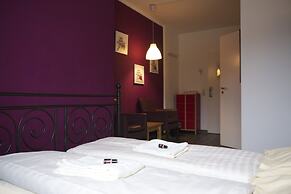 Station Hostel For Backpackers