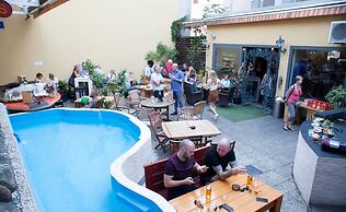 Station Hostel For Backpackers