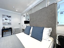 Tavistock House Hotel