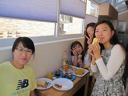 Br. Guesthouse Hongdae