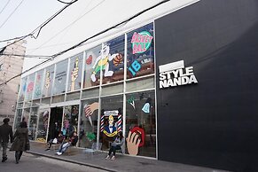 Br. Guesthouse Hongdae