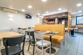 B&B HOTEL Cholet Sud