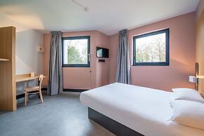 B&B HOTEL Cholet Sud