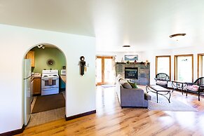 The Inn at Tern Lake