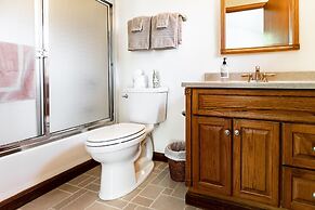 The Inn at Tern Lake