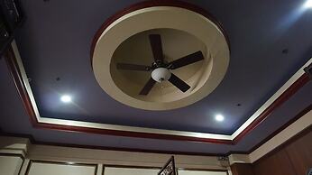 Halina Hotel Avenida