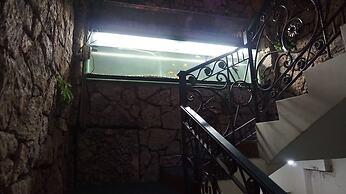 Halina Hotel Avenida