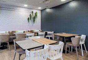 B&B HOTEL Lille Grand Stade