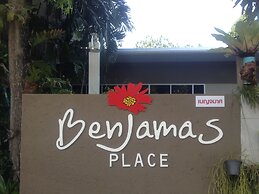 Benjamas Place