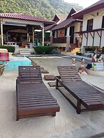 Starlight Haad Rin Resort