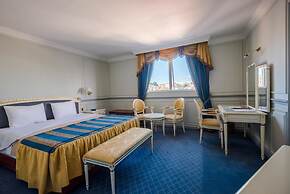 Hôtel Colbert Spa & Casino