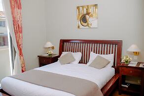 Hôtel Colbert Spa & Casino