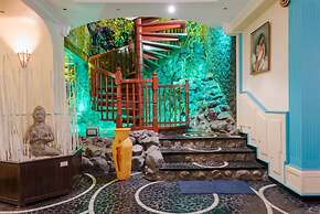 Hôtel Colbert Spa & Casino