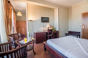 Hôtel Colbert Spa & Casino