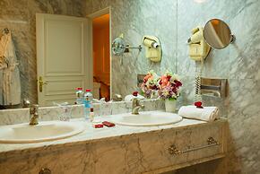 Hôtel Colbert Spa & Casino