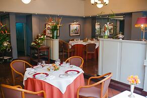 Hôtel Colbert Spa & Casino