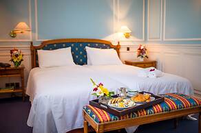 Hôtel Colbert Spa & Casino