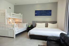 M Design Hotel at Shamelin Perkasa