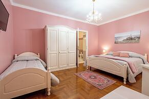 Alhambra B&B Guest House di Charme
