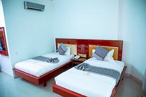 Greenlight Hotel