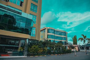 Greenlight Hotel