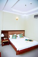 Greenlight Hotel