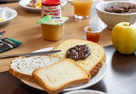 B&B HOTEL Toulouse Basso Cambo