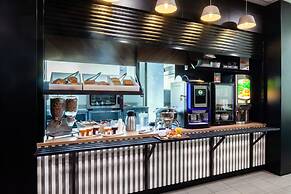 B&B HOTEL Paris Saint-Denis Pleyel