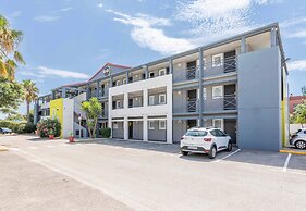 B&B HOTEL Toulon La Seyne-sur-Mer