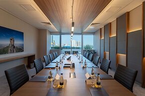 Golden Tulip Sao Jose Dos Campos