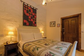 The Whispering Pine Lodge