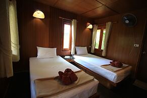 Khao Sok Cabana Resort