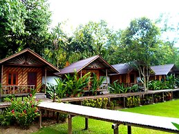 Khao Sok Cabana Resort