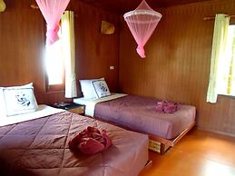 Khao Sok Cabana Resort