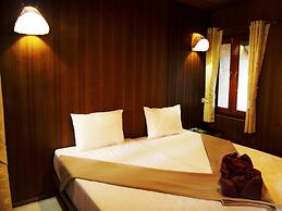 Khao Sok Cabana Resort