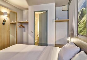 B&B HOTEL Clermont-Ferrand Le Brézet Aéroport