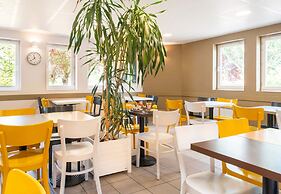 B&B HOTEL Nantes Rezé Saint-Sébastien