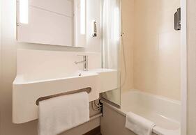 B&B HOTEL Douai Parc des Expos Cuincy