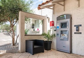 B&B HOTEL Narbonne (2)