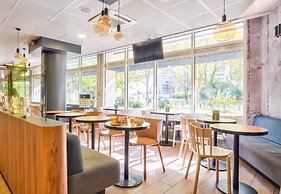 B&B HOTEL Paris Malakoff Parc des Expositions