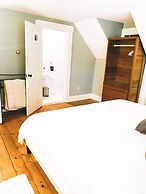 Woodbridge Inn