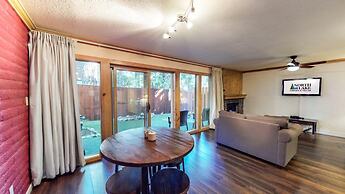 North Lake Lodges & Villas