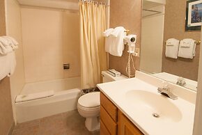 North Lake Lodges & Villas