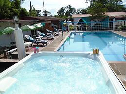 Hotel Campestre Llano Dorado